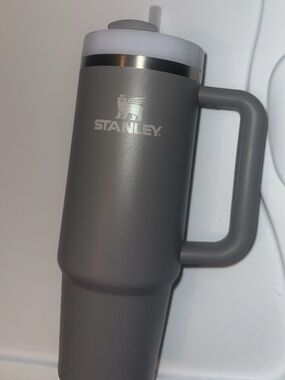 30oz Stanley Gray Travel Tumbler with Handle